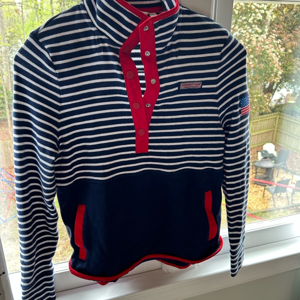 Vineyard Vines red white and blue pullover